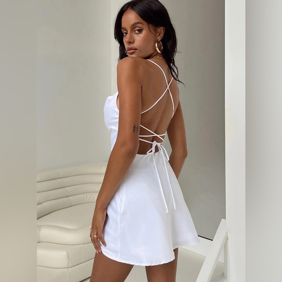 NWT Princess Polly Celena Satin Strappy White Mini Dress Size 4 Bridal - Picture 3 of 16
